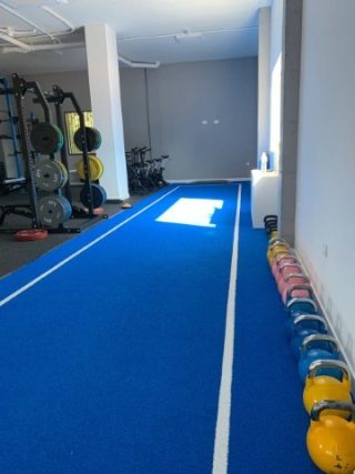 Centro de entrenamiento personal - KAIZEN TRAINING CLUB by Álvaro Corrochano