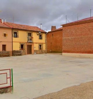 Frontón de Osona