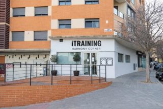 iTRAINING - ALICANTE PAU 1 - YOGA & BARRE