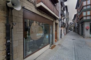 ninaiz yoga zentroa