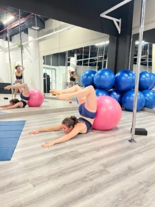 Studio KIR Pole Dance and Fitness