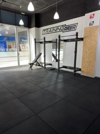 TRAINING AREA Centro de entrenamiento personal