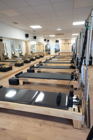 UP CENTER STUDIO