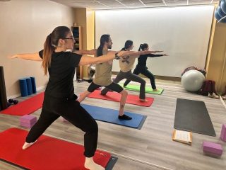 Yoga- profesora de hatha yoga y yoga suave