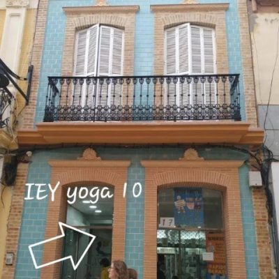 YOGA10